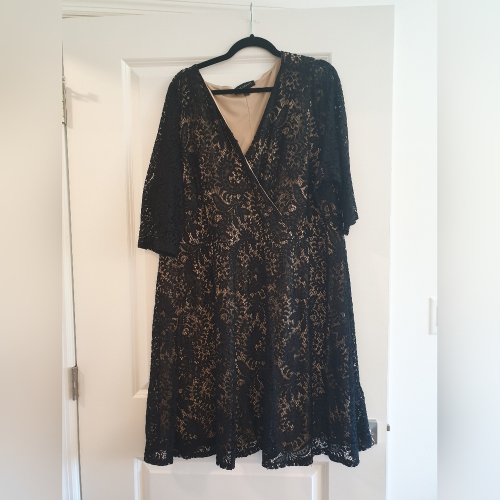 Black lace elegant plus size dress